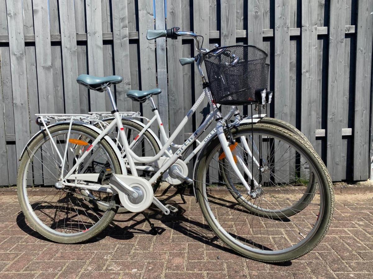 Ferienwohnung „Ole Karkenwech“ Husum-Roedemis フースム エクステリア 写真